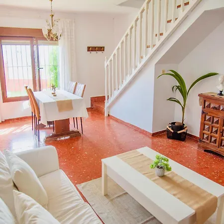 Apartmán Near Famous Coves Of Nerja